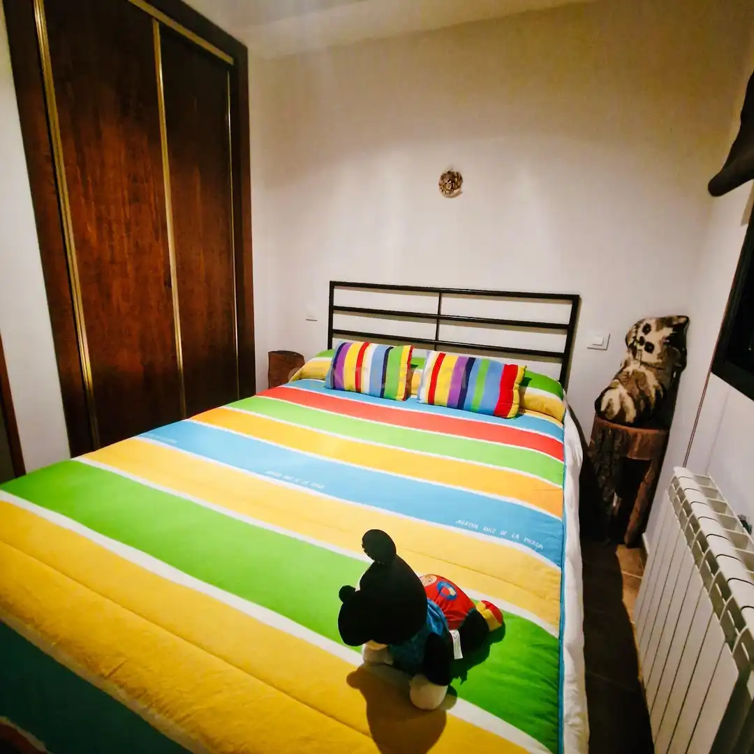 Dormitori de Casa o xalet en venda en Erustes amb Aire condicionat