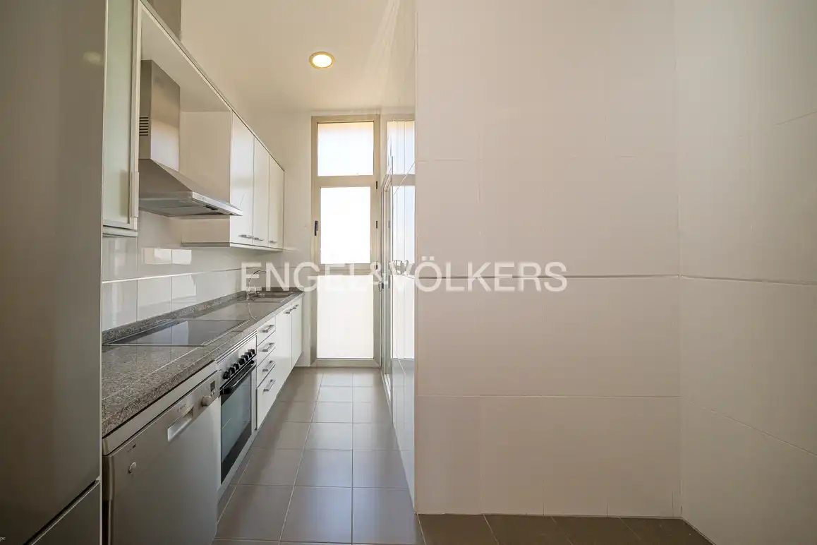 Kitchen of Flat for sale in Benidorm  with Air Conditioner, Terrace and Storage room