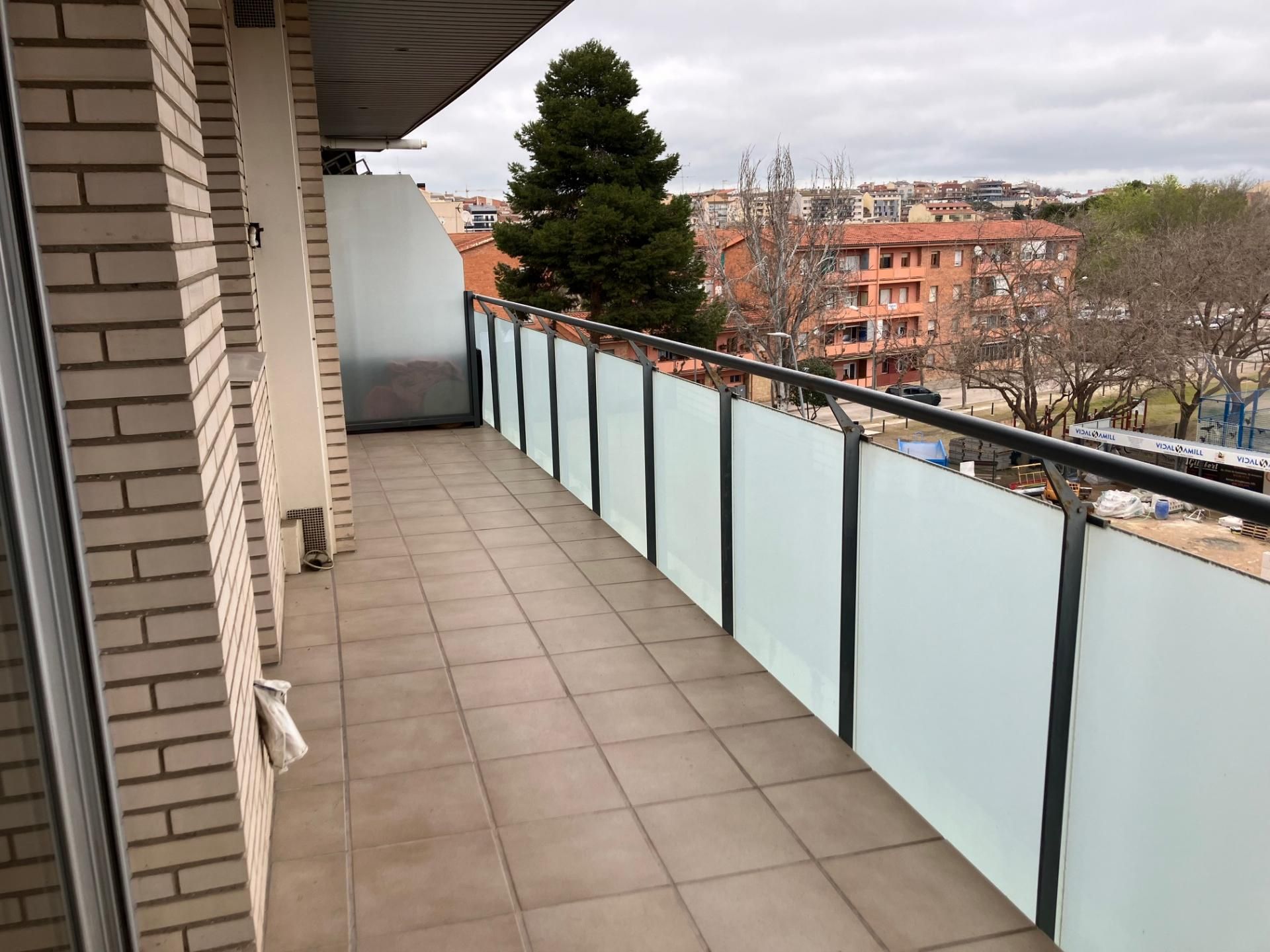 Terrassa de Pis en venda en Tàrrega amb Calefacció, Traster i Forn