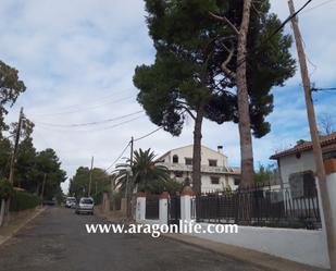 Exterior view of House or chalet for sale in Caspe  with Air Conditioner, Heating and Private garden