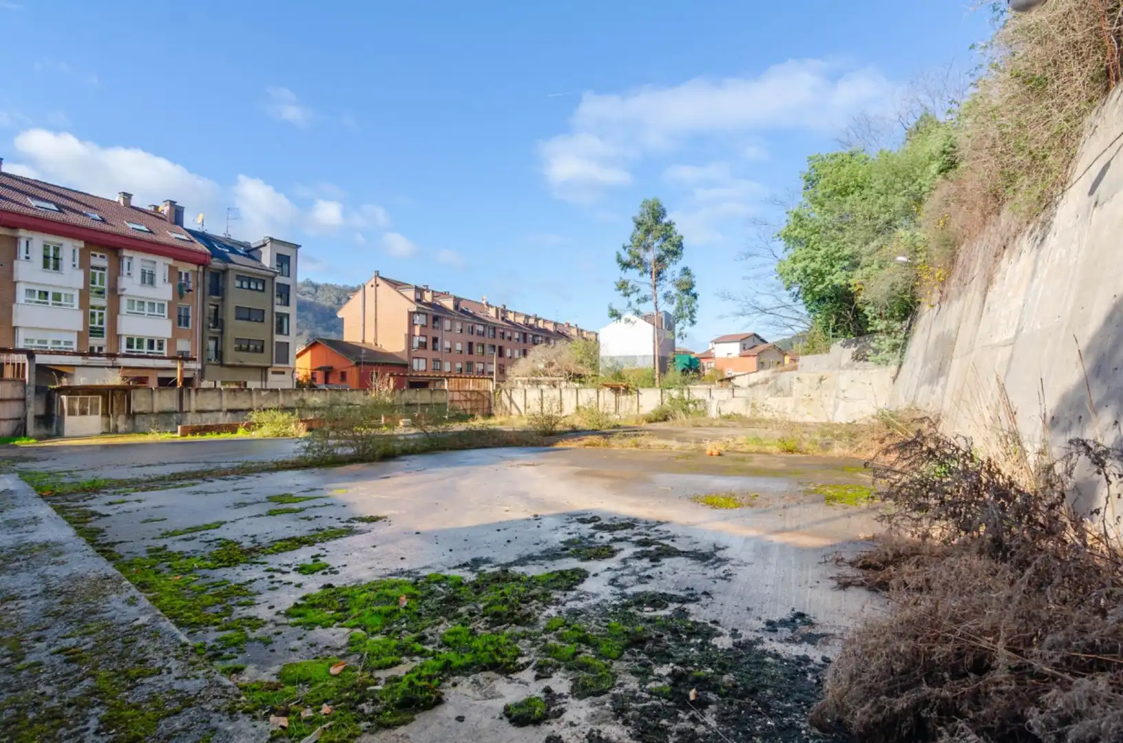 Vista exterior de Residencial en venta en Mieres (Asturias)