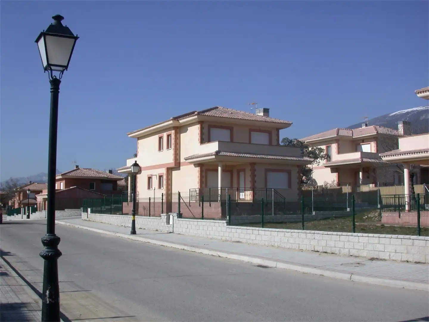 Houses for sale in Calle Pablo Neruda, 6, Miraflores de la Sierra