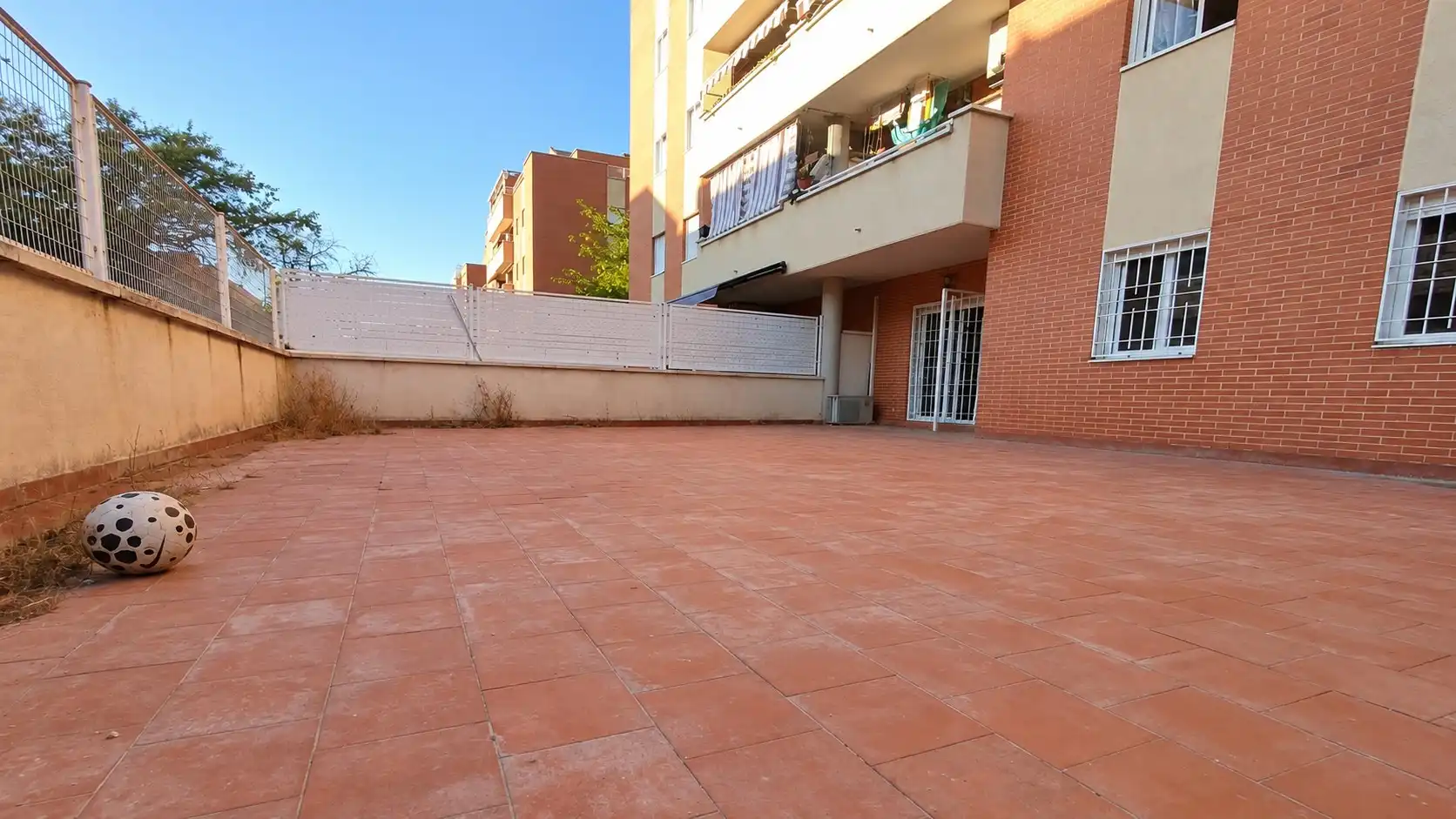 Ground floor with lift for sale in Calle Salvador Allende, imagen 12