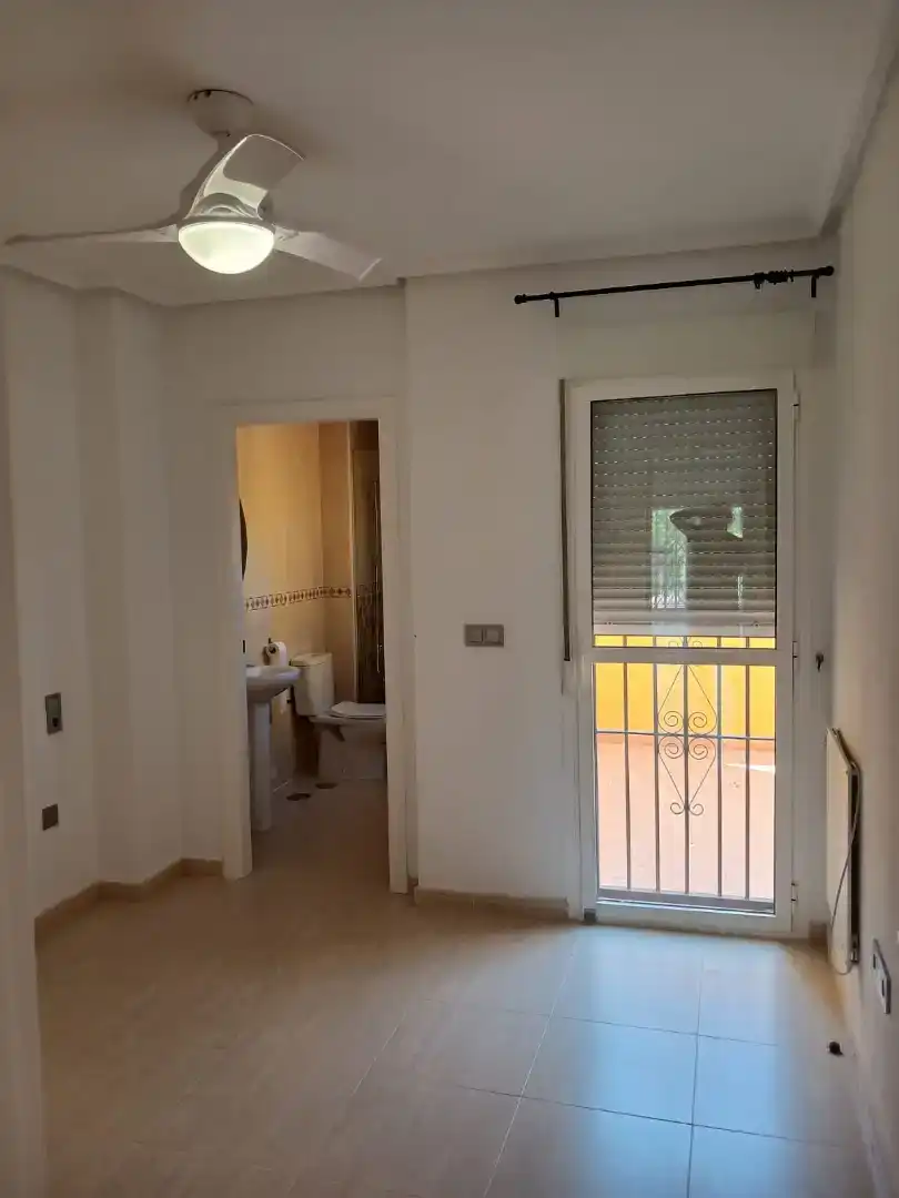 Bathroom of Flat for sale in Daya Nueva  with Oven, Microwave and Balcony