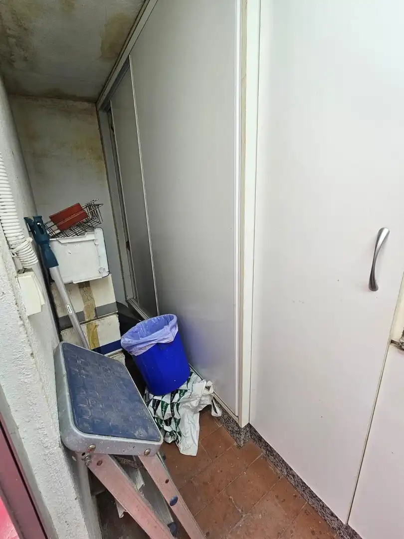 Balcony of Flat for sale in Valencia  with Air Conditioner, Storage room and Balcony