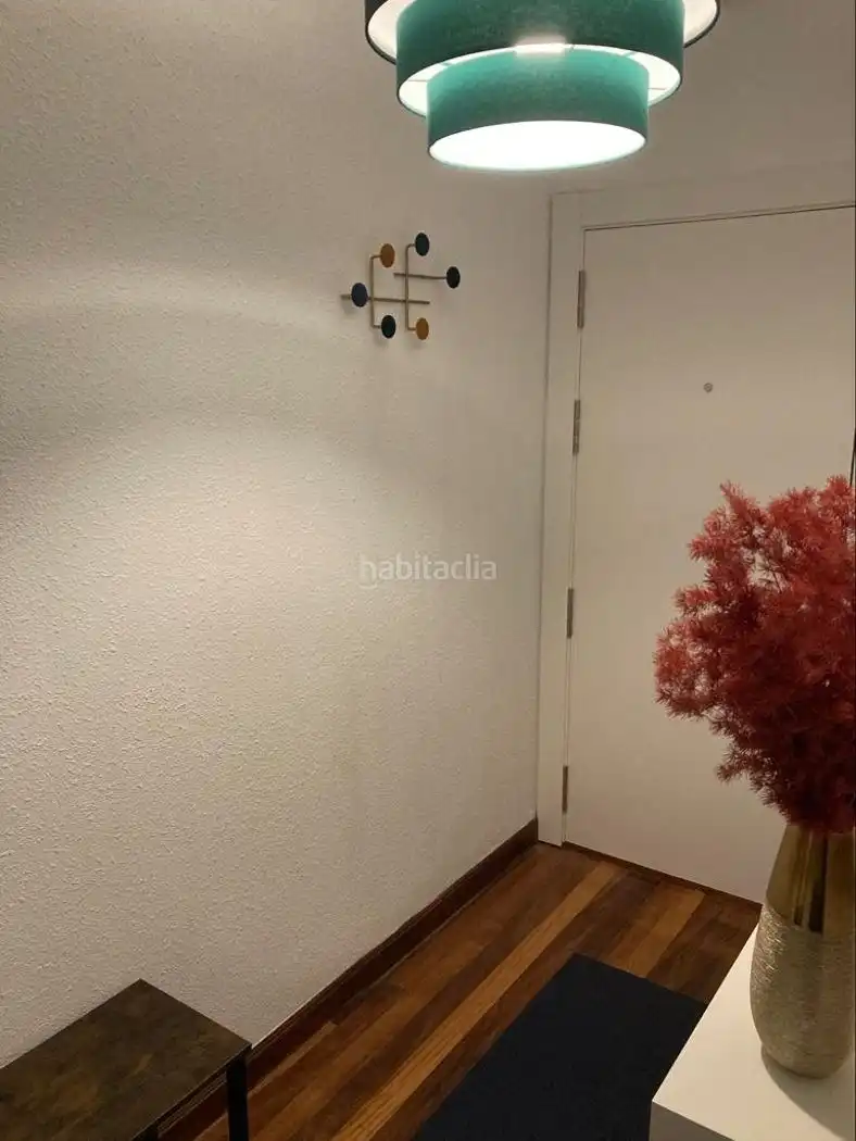 Pis amb ascensor de lloguer a Calle Padre Ignacio Ellacuría 8, imagen 3