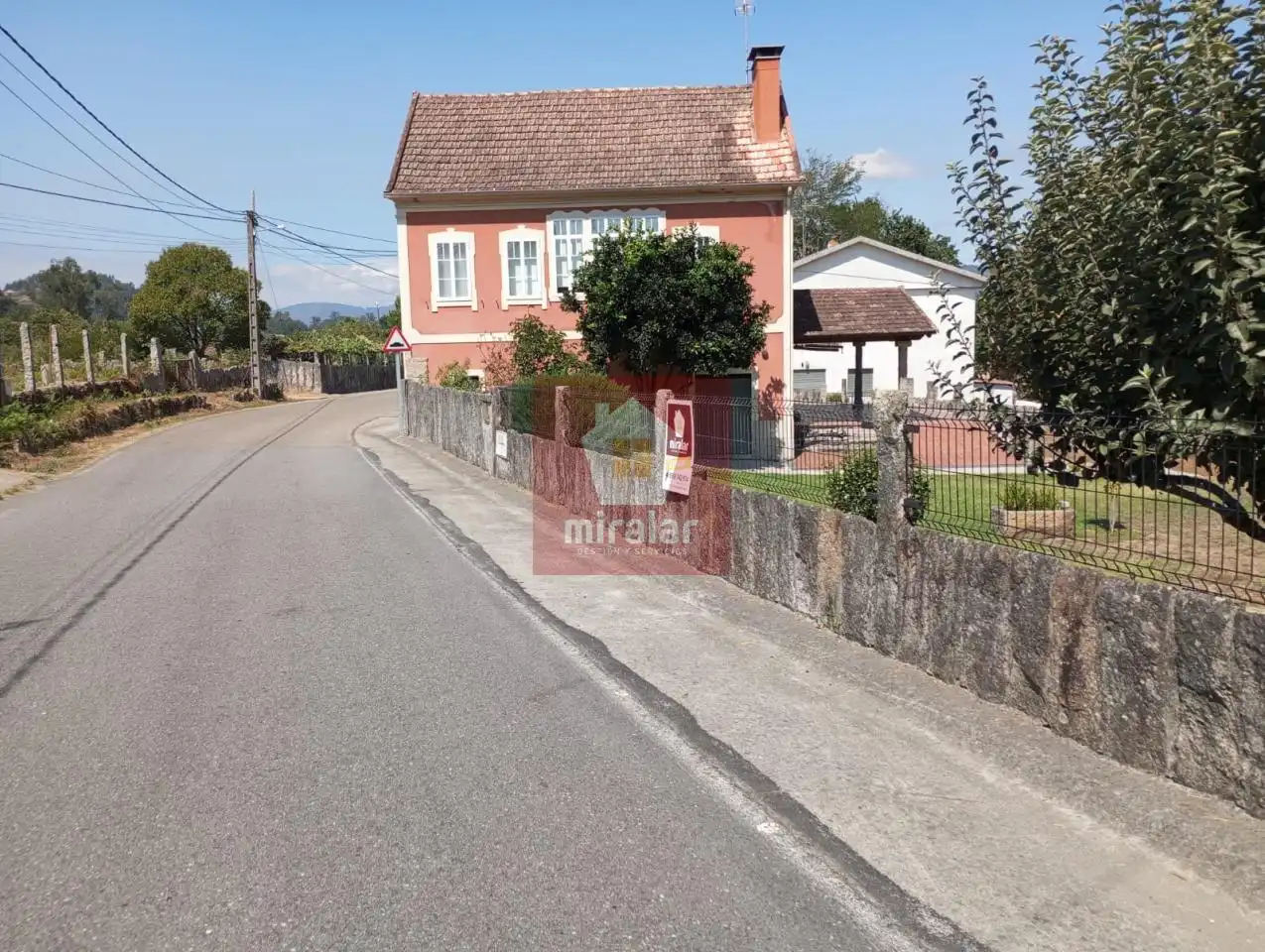 Terreny residencial en venda a Salvaterra de Miño, imagen 2