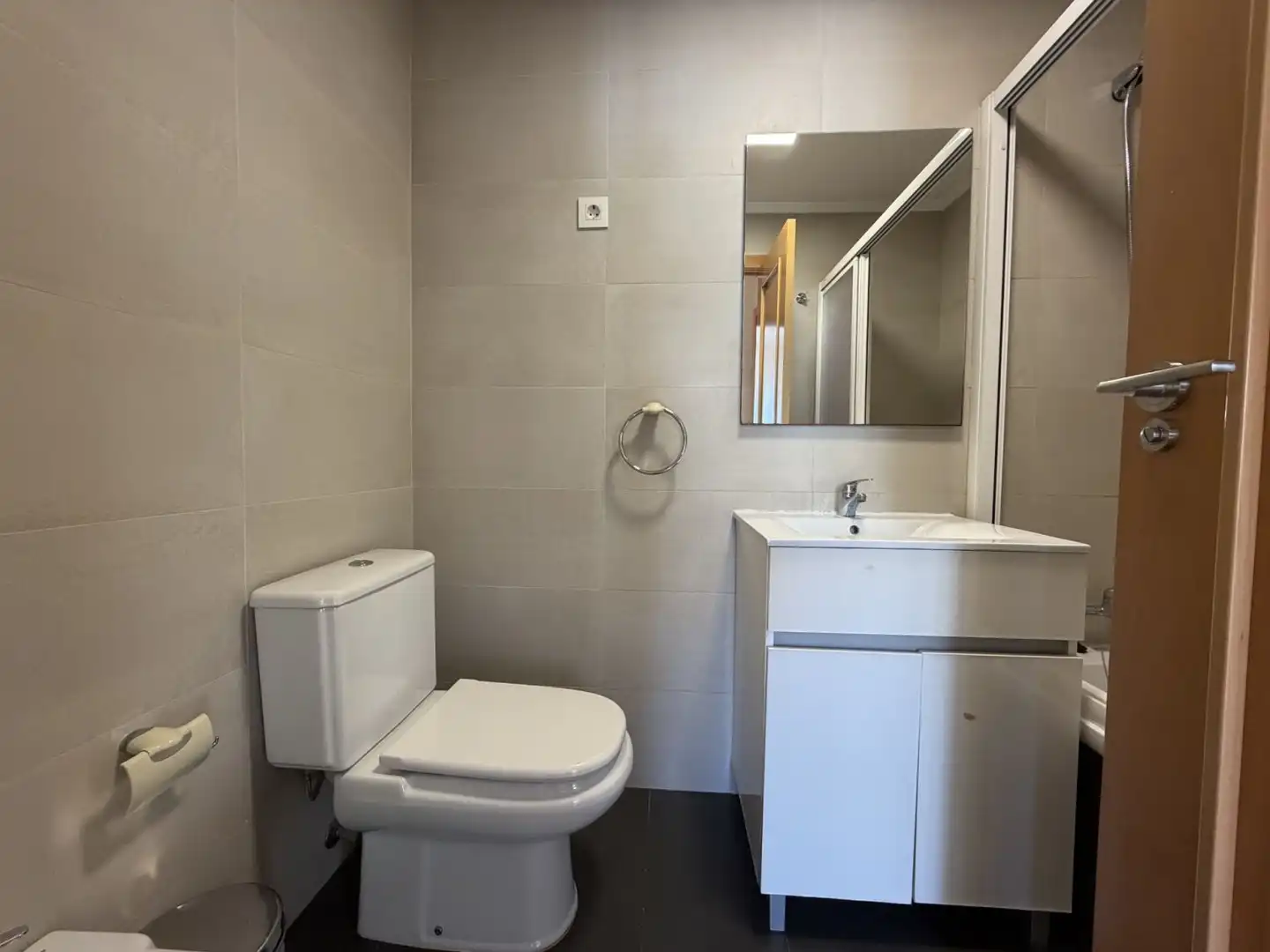 Bany de Pis en venda en Badajoz amb Aire condicionat, Calefacció i Moblat
