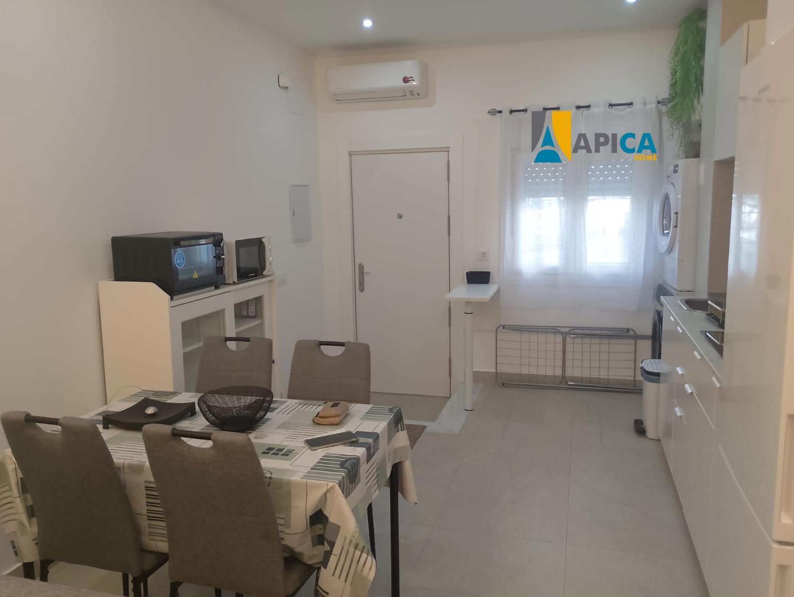 Flat for sale in Barbate  with Air Conditioner, Heating and Furnished