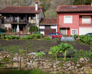 Exterior view of Single-family semi-detached for sale in Valdáliga