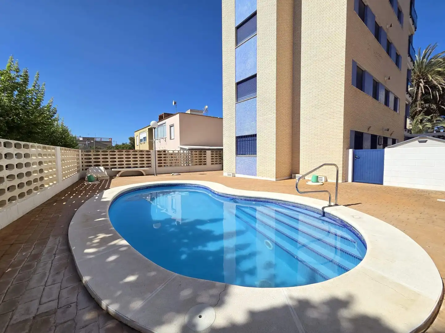 Swimming pool of Apartments for sale in Miramar  with Air Conditioner, Terrace and Balcony