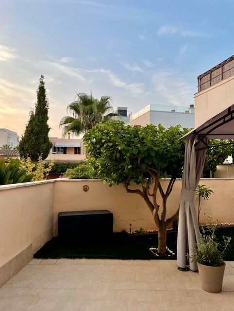 Terraza de Planta baja en venta en  Palma de Mallorca con Aire acondicionado, Calefacción y Jardín privado