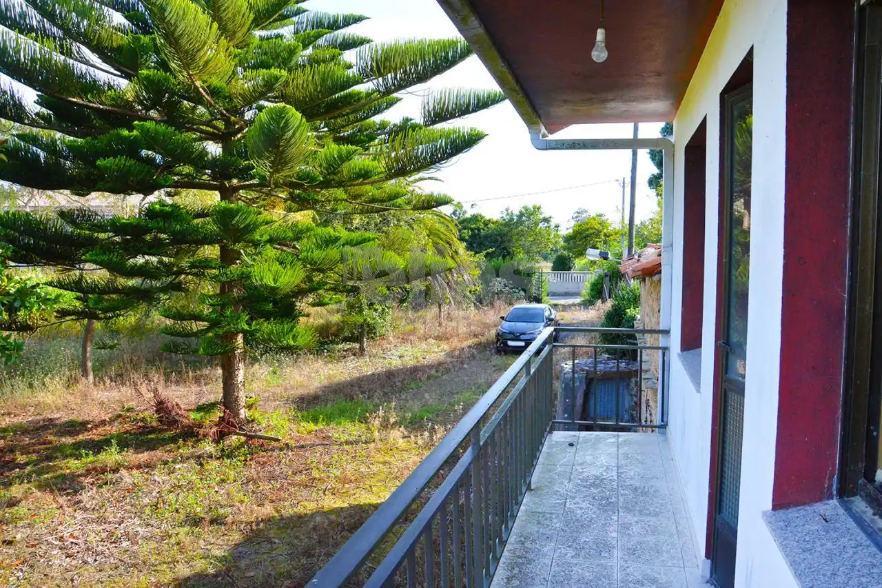 Vista exterior de Casa o chalet en venta en Cabana de Bergantiños con Jardín privado y Amueblado