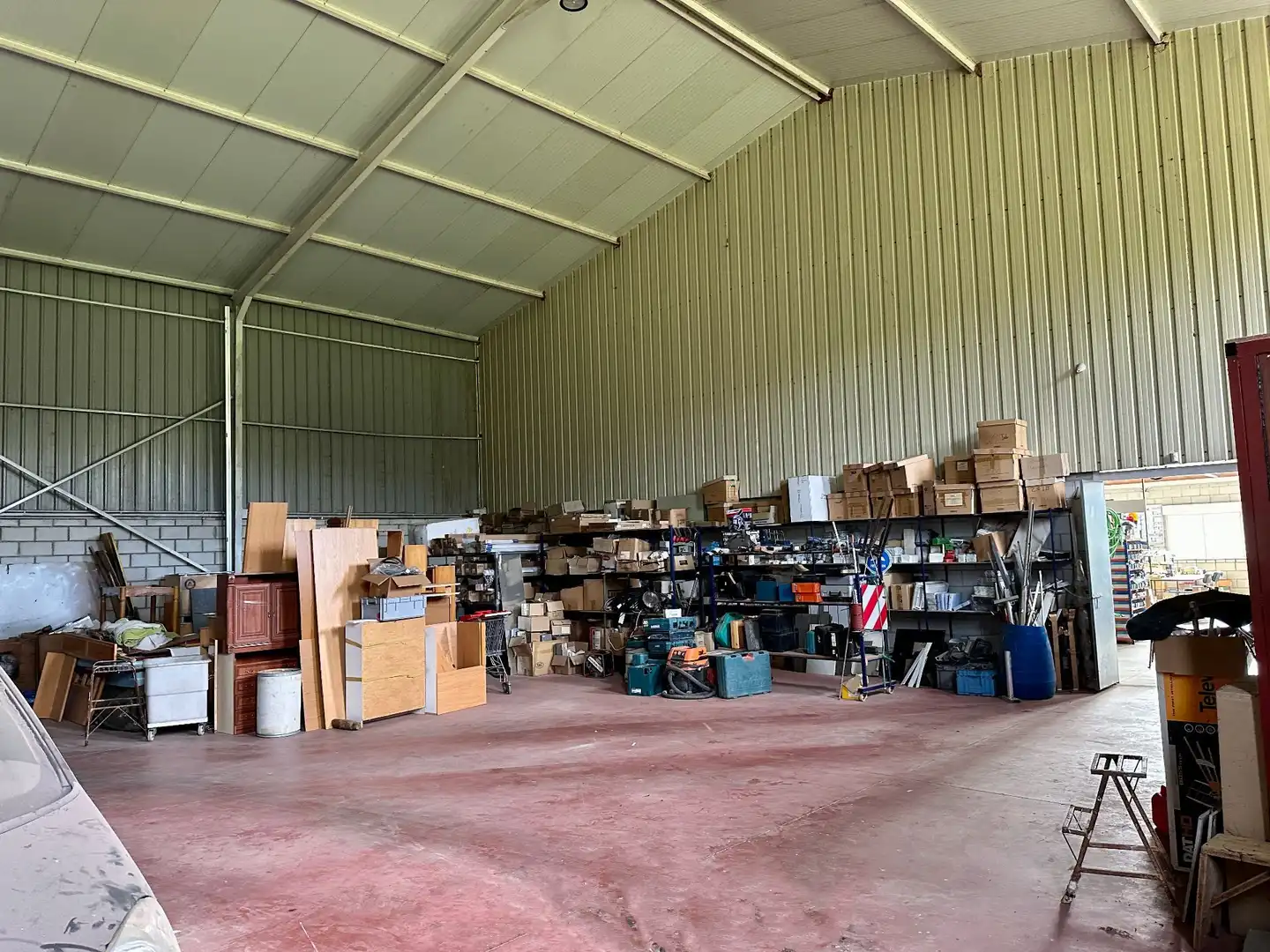 Industrial buildings for rent in Bareyo