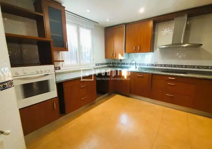 Kitchen of Houses for rent in Guadalajara  with Air Conditioner, Heating and Private garden