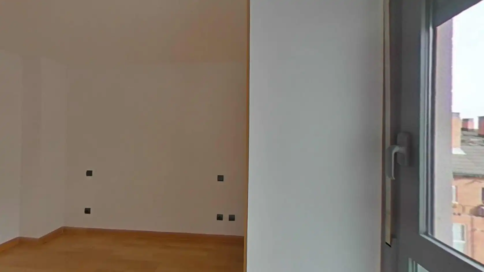 Bedroom of Flat for sale in Madrid  with Air Conditioner, Heating and Storage room