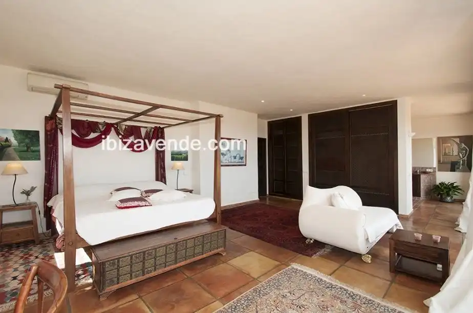 Detached house with pool for sale in C. de San Jaime, imagen 13