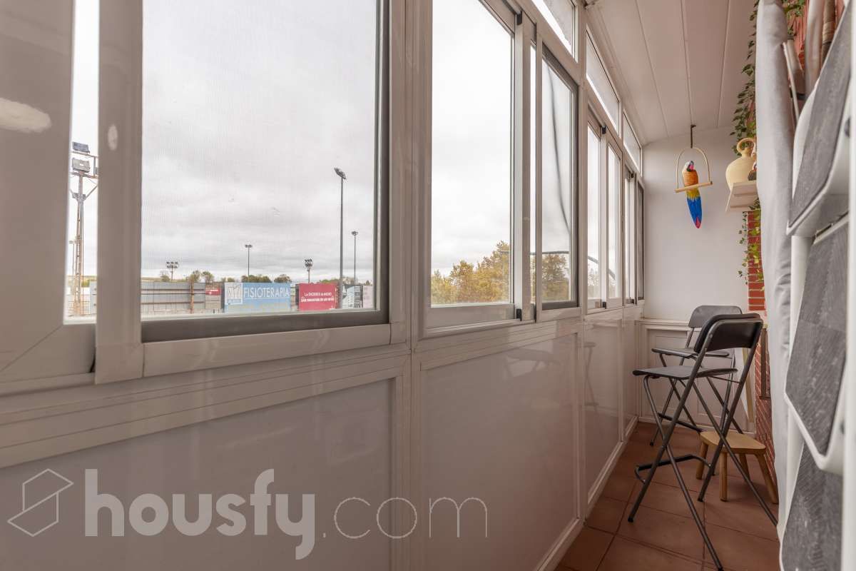 Flat for sale in Avenida Plaza de Toros, Centro Urbano