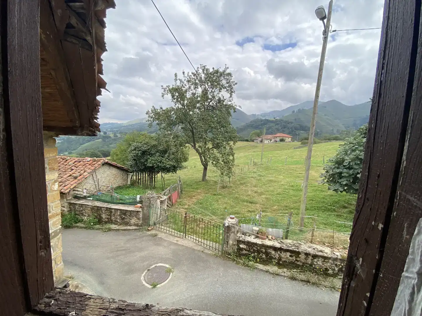 Piso en venta en Piloña con Jardín privado, Trastero y Balcón