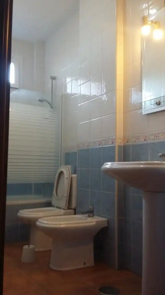 Baño de Casa o chalet en venta en Chiclana de la Frontera con Aire acondicionado, Calefacción y Jardín privado