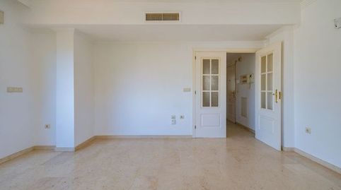 Foto 3 de Dúplex en venda a Calle Carril del Relojero, Romana Playa, Marbella