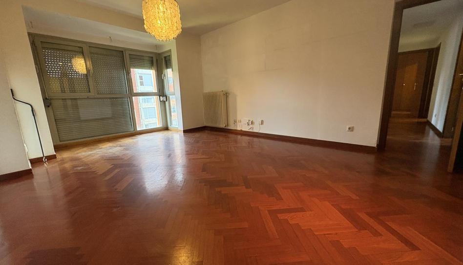 Photo 1 of Flat for sale in De la Silvina, San Fermín, Madrid