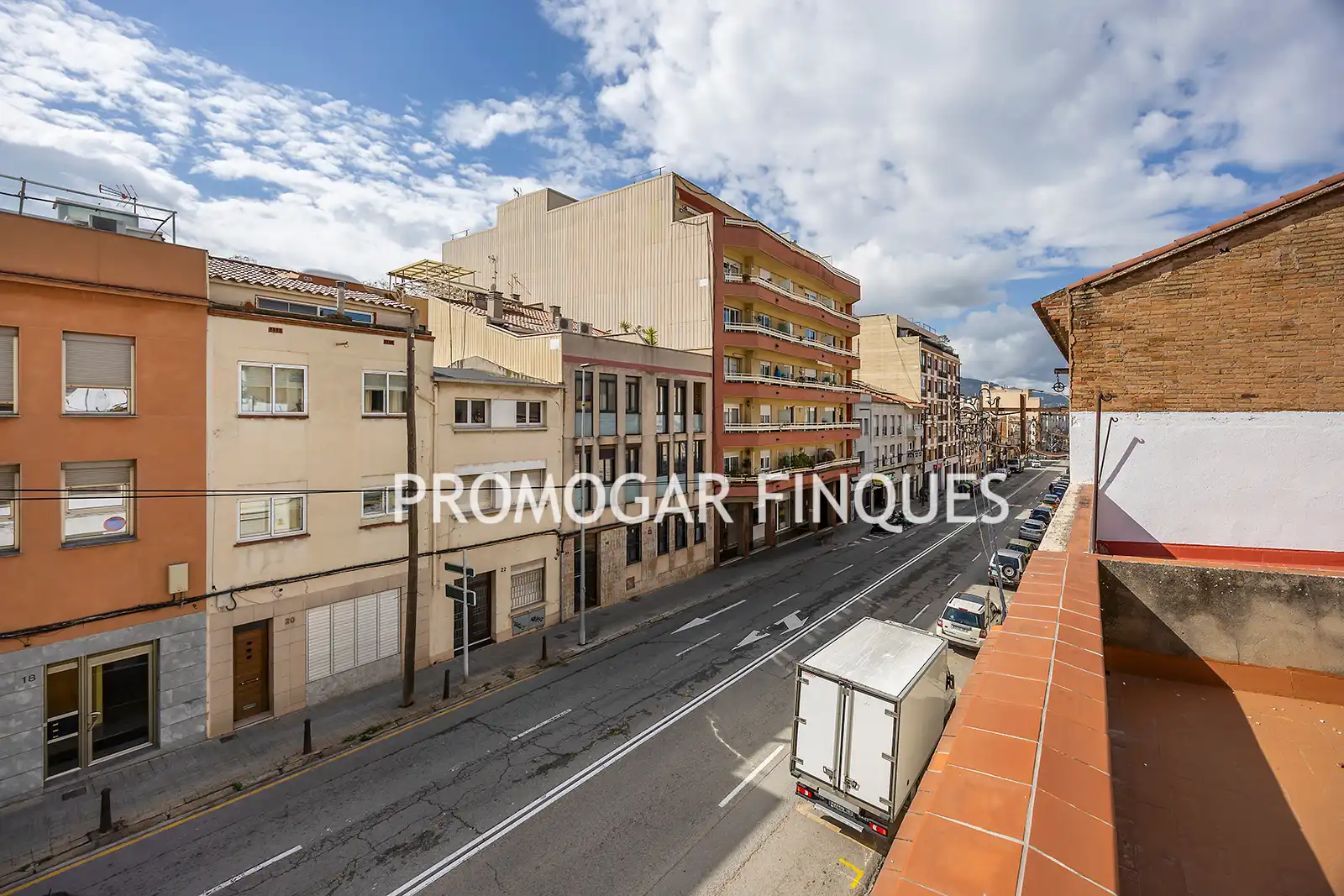 Casa en venta en Carrer de Laureà Miró, imagen 5