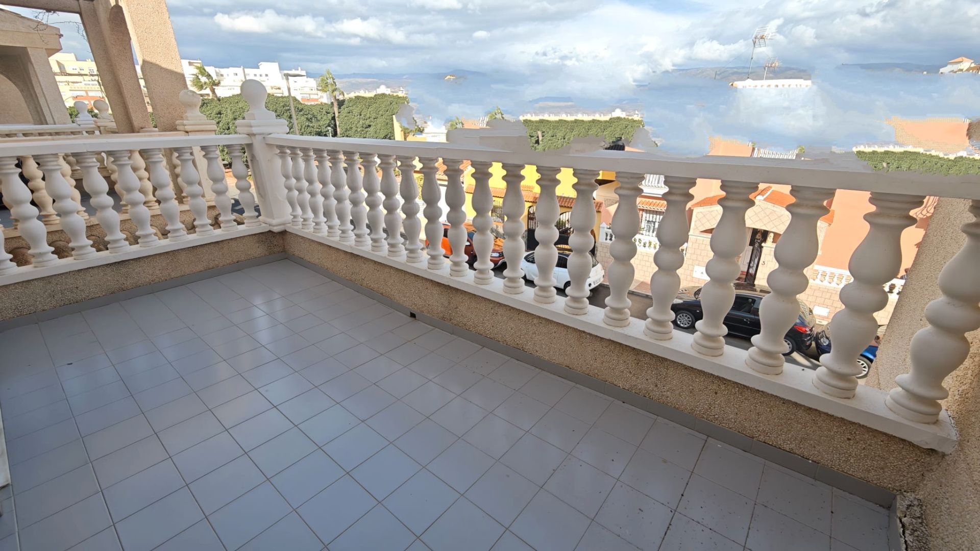 Terrassa de Casa adosada en venda en Roquetas de Mar amb Aire condicionat, Terrassa i Moblat