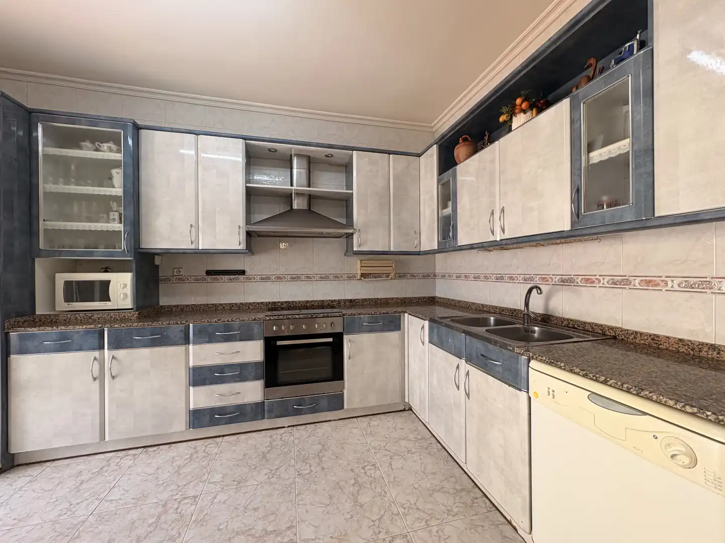 Cocina de Piso en venta en  Logroño con Calefacción