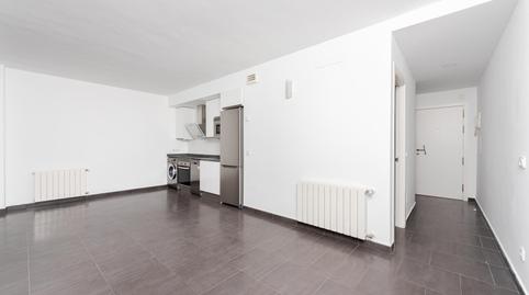 Photo 3 of Flat for rent in Escudo de Oro, 11, PAU de Carabanchel,  Madrid Capital