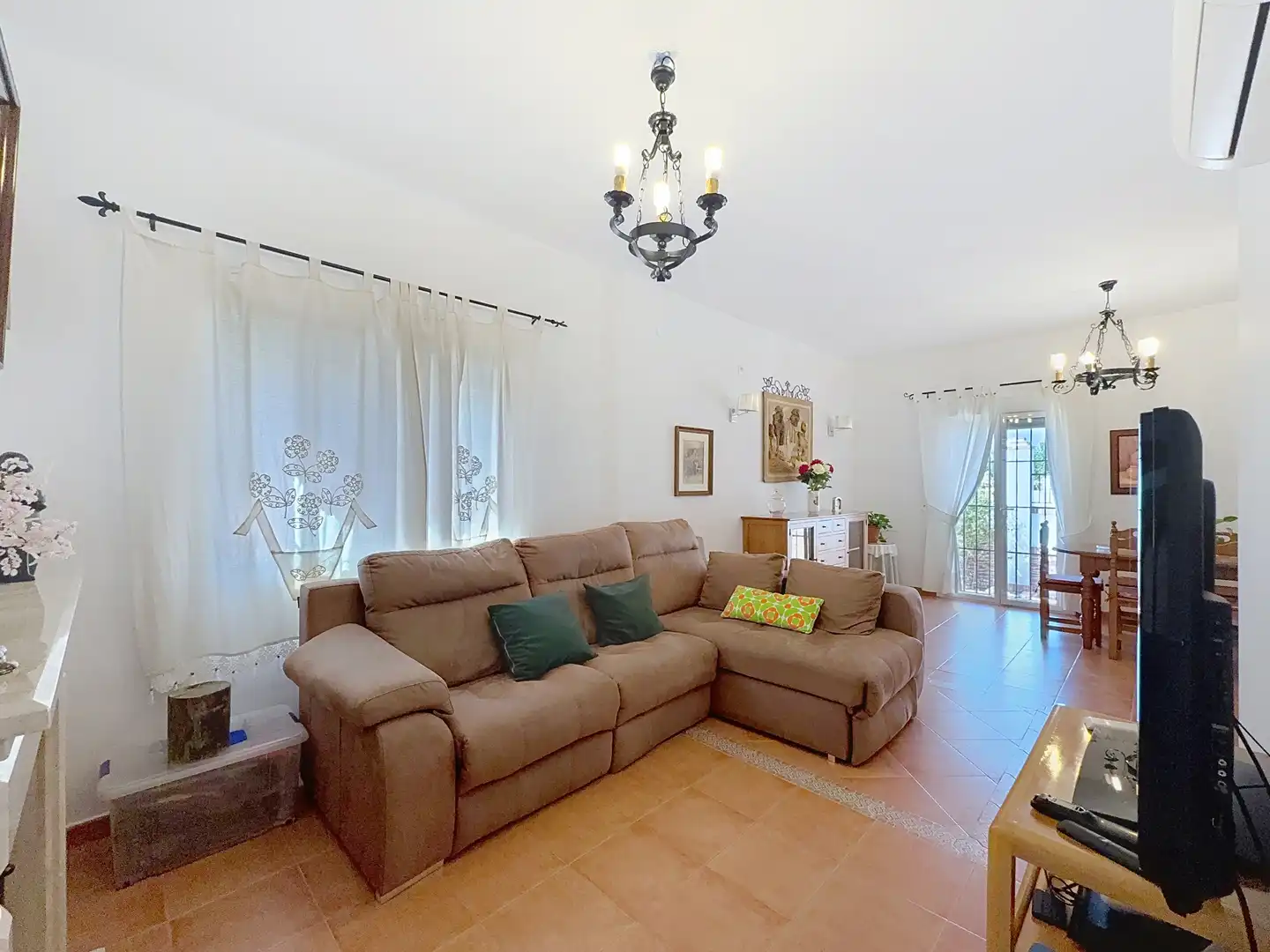 Sala de estar de Casa o chalet en venta en Casabermeja con Aire acondicionado, Terraza y Piscina