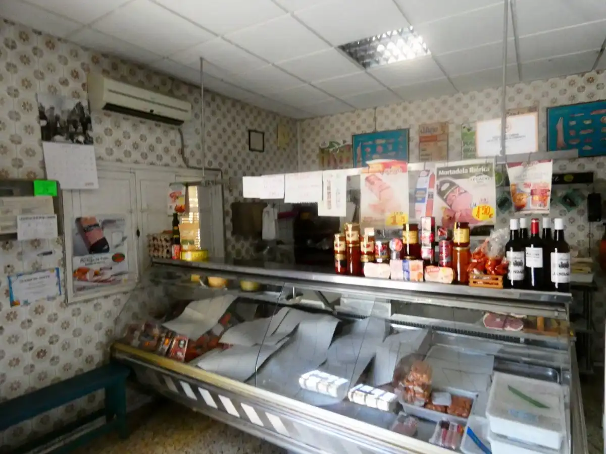 Local comercial en venta en La Banda - Campo de Fútbol, imagen 2