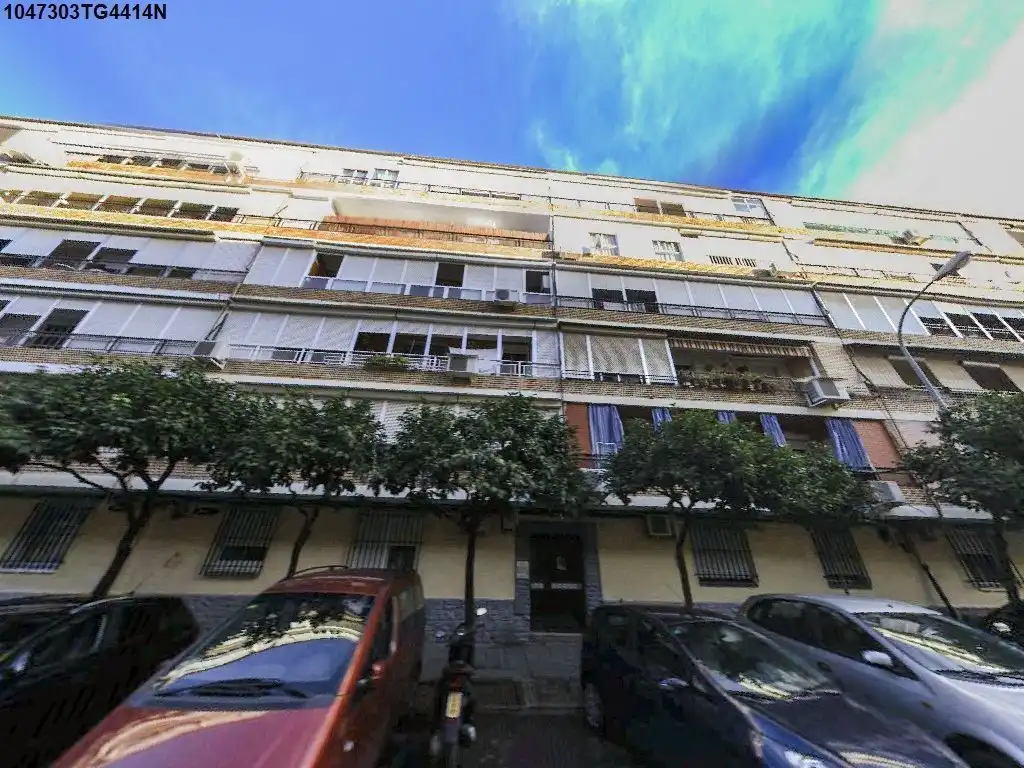 Vista exterior de Piso en venta en Sevilla con Terraza