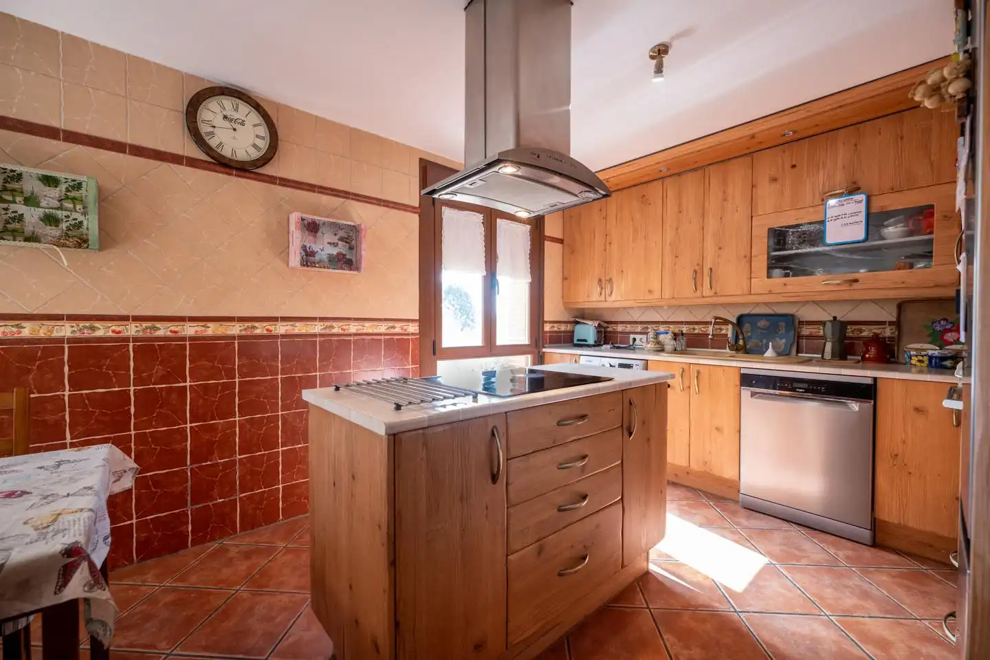 Cocina de Casa o chalet en venta en Ávila con Calefacción, Jardín privado y Terraza