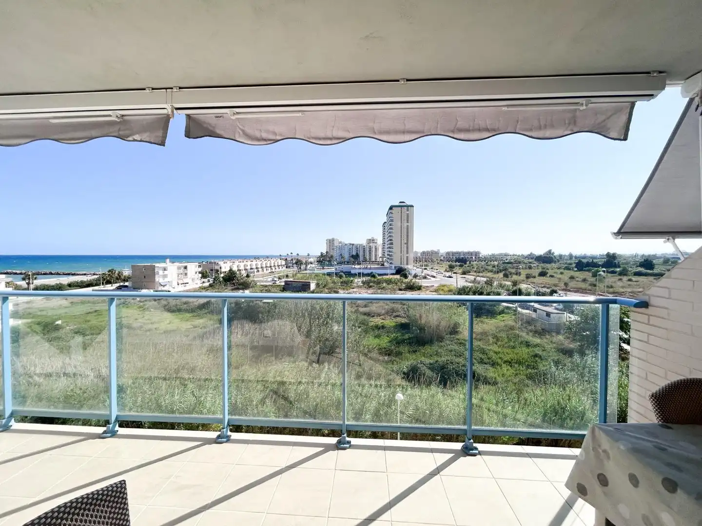 Terrasse von Wohnungen zur Miete in El Puig de Santa Maria mit Klimaanlage, Heizung und Privatgarten