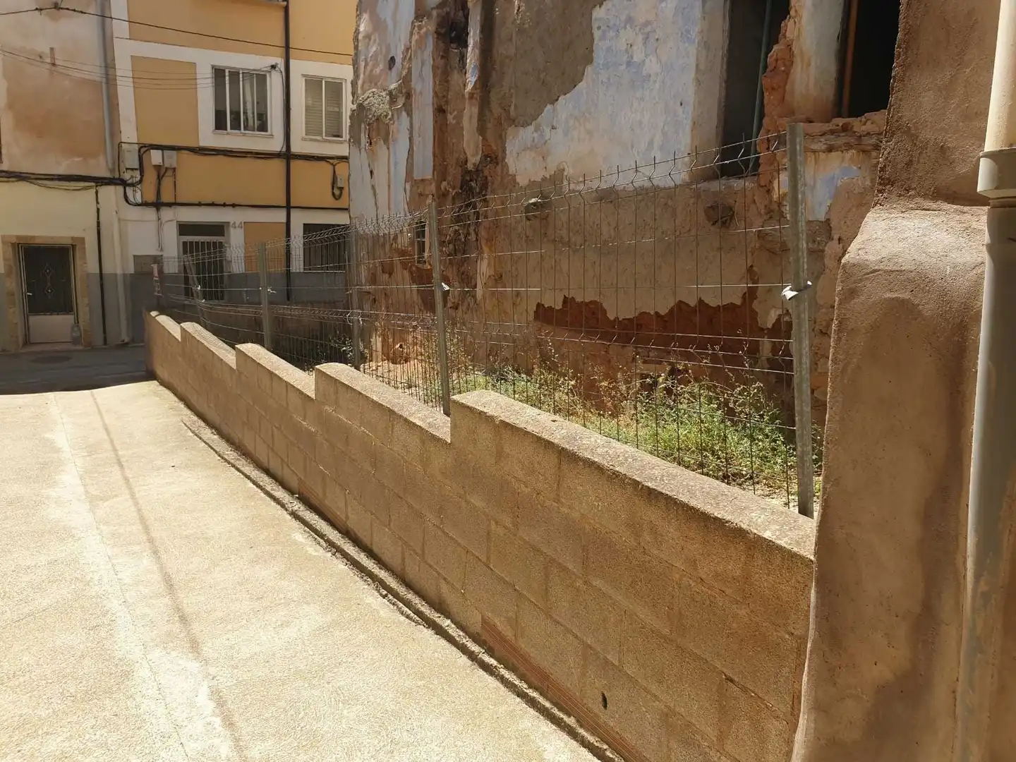 Vista exterior de Finca rústica en venda en Ariza amb Calefacció i Traster