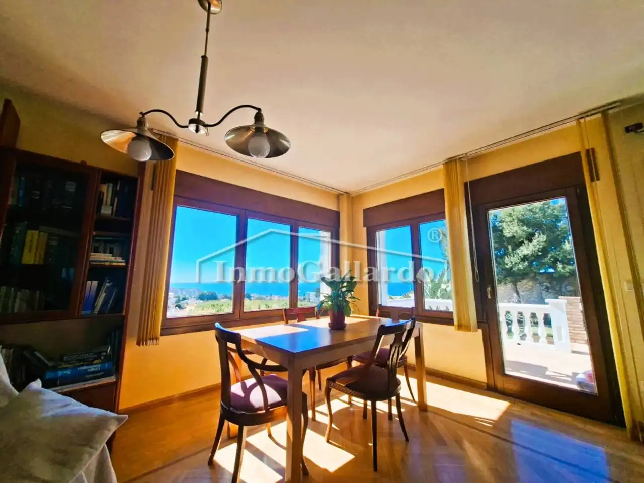 Dining room of Houses for sale in Málaga  with Air Conditioner, Private garden and Parquet flooring