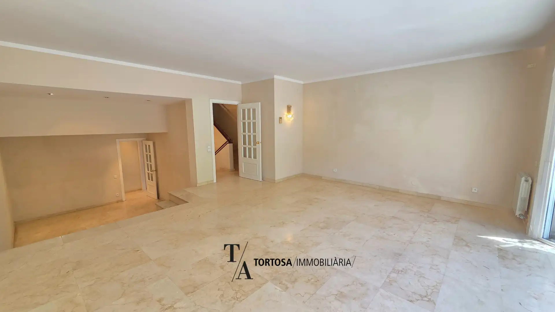 Adossat amb piscina en venda a Golf - Can Trabal, imagen 8