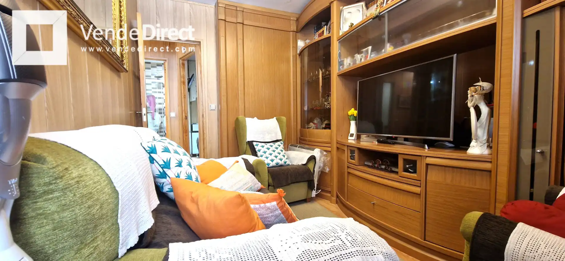 Sala de estar de Piso en venta en Madrid con Calefacción, Parquet y Horno