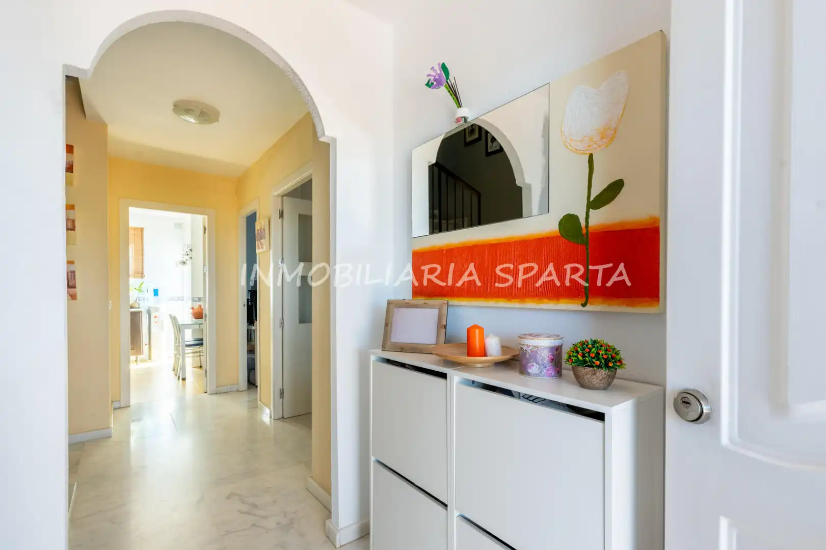 Detached homes for sale in Benacazón  with Air Conditioner, Heating and Oven