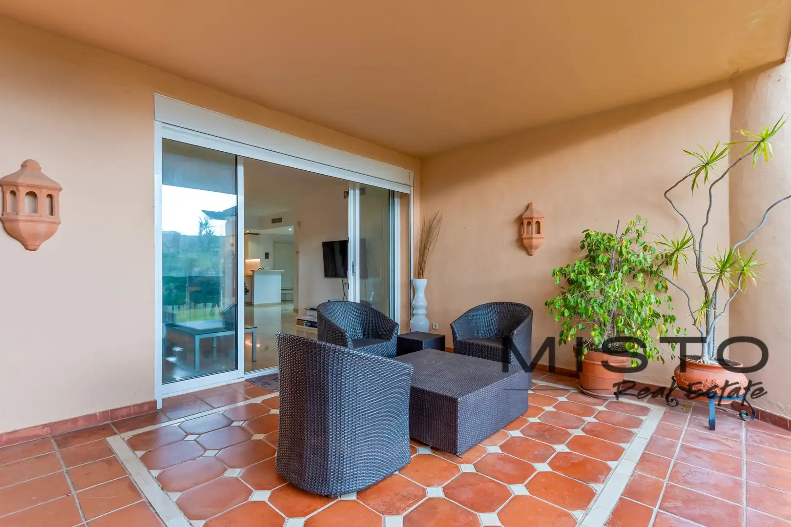 Terraza de Piso en venta en Marbella con Aire acondicionado, Terraza y Piscina