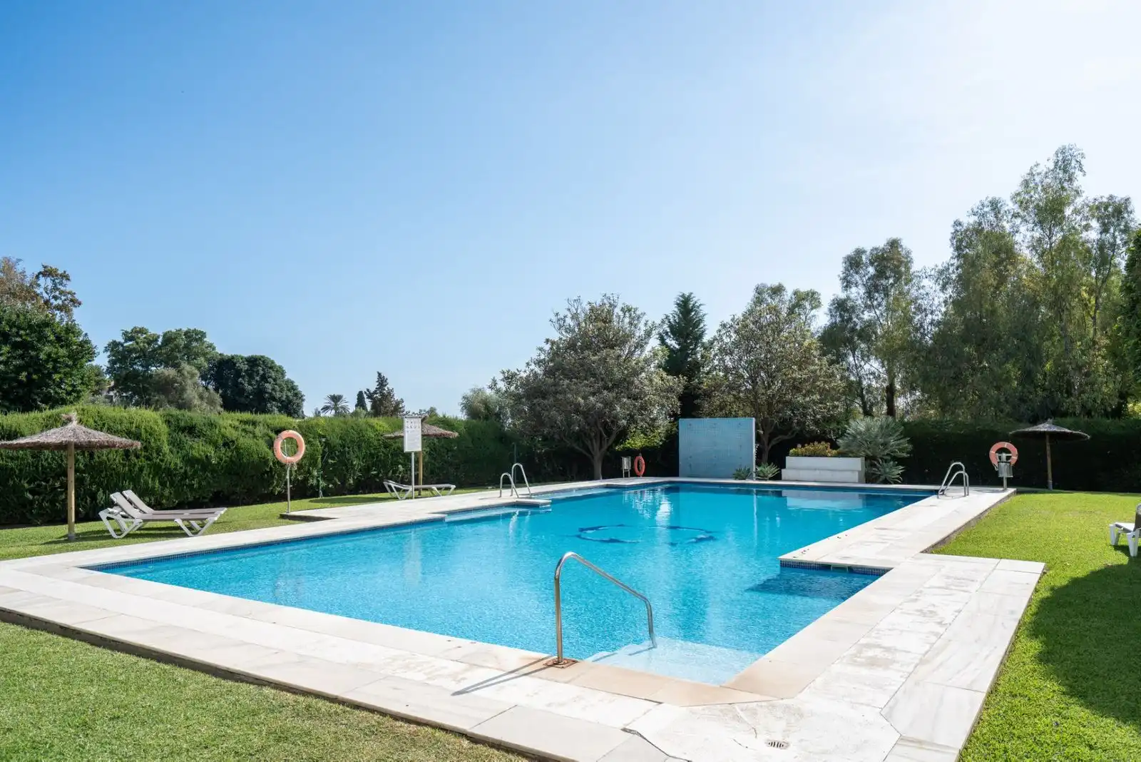 Apartamento con piscina en venta en Calle 19 15, imagen 5