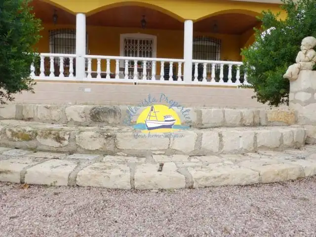 Houses for sale in Totana  with Air Conditioner, Private garden and Terrace