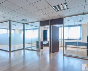 Office for sale in  Valencia Capital  with Air Conditioner