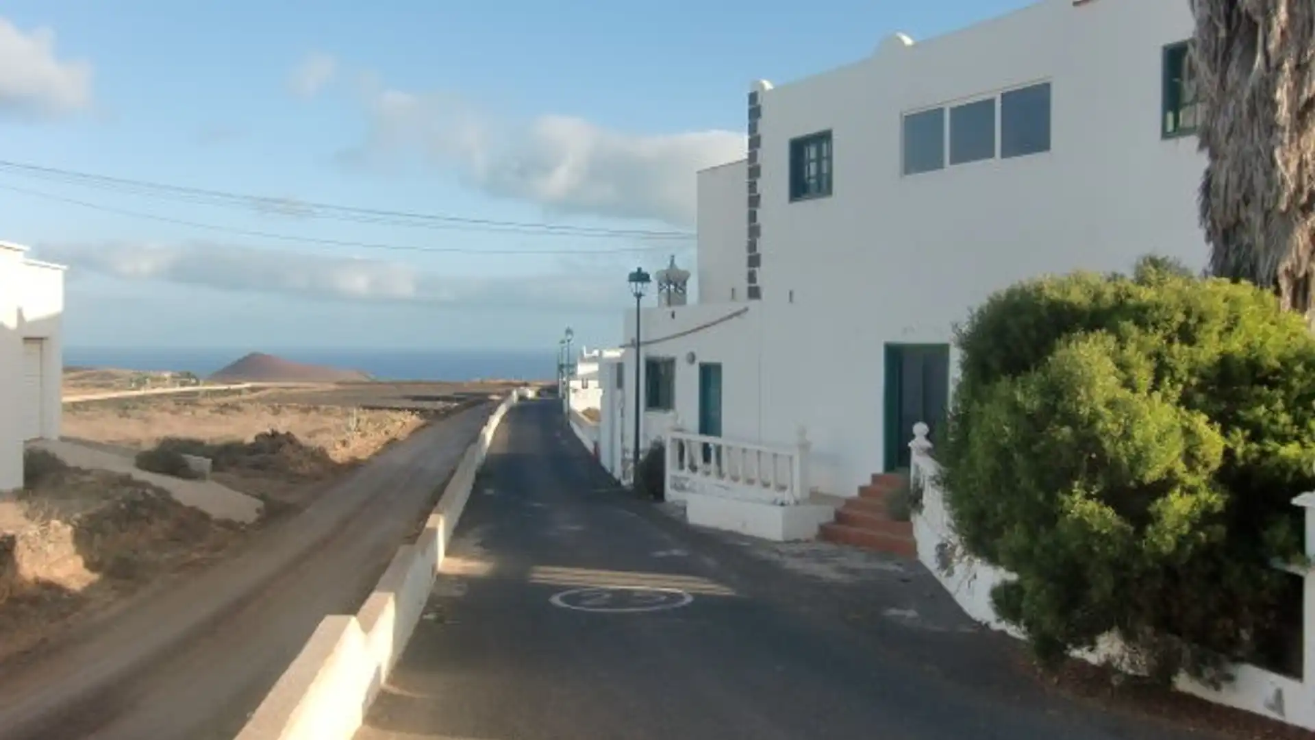 Exterior view of Single-family semi-detached for sale in Tinajo  with Terrace