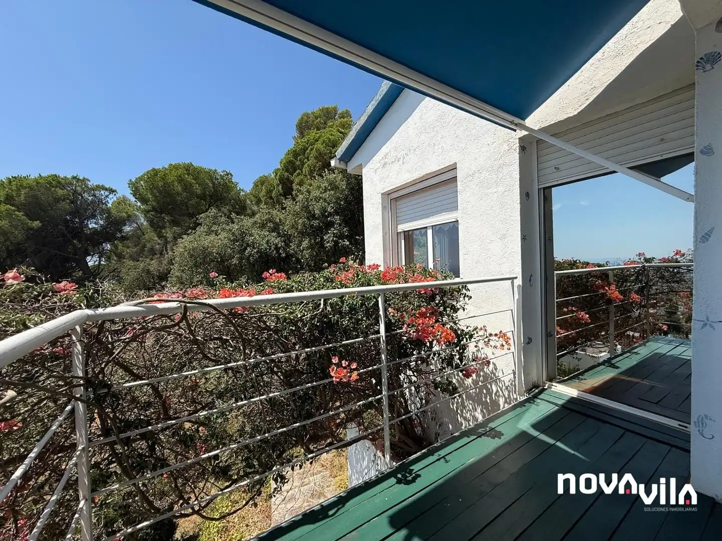 Balcony of Houses for sale in Pineda de Mar  with Parquet flooring