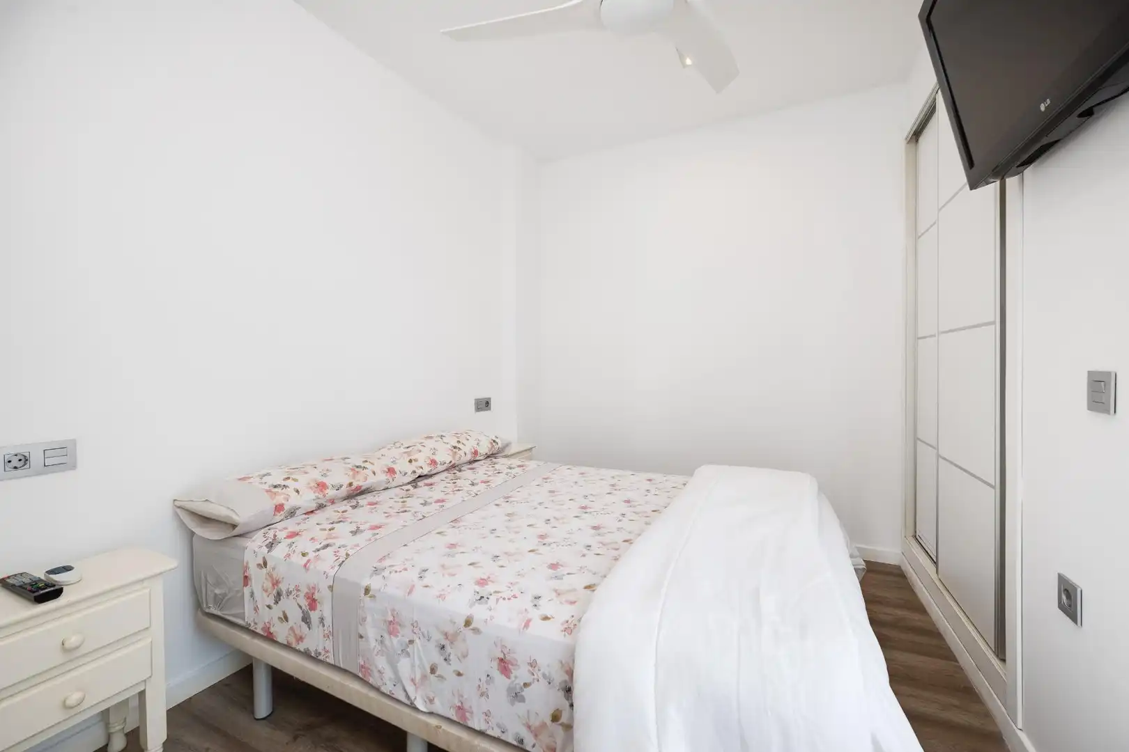 Apartment mit Pool zum Verkauf in Playa de los Locos, imagen 14