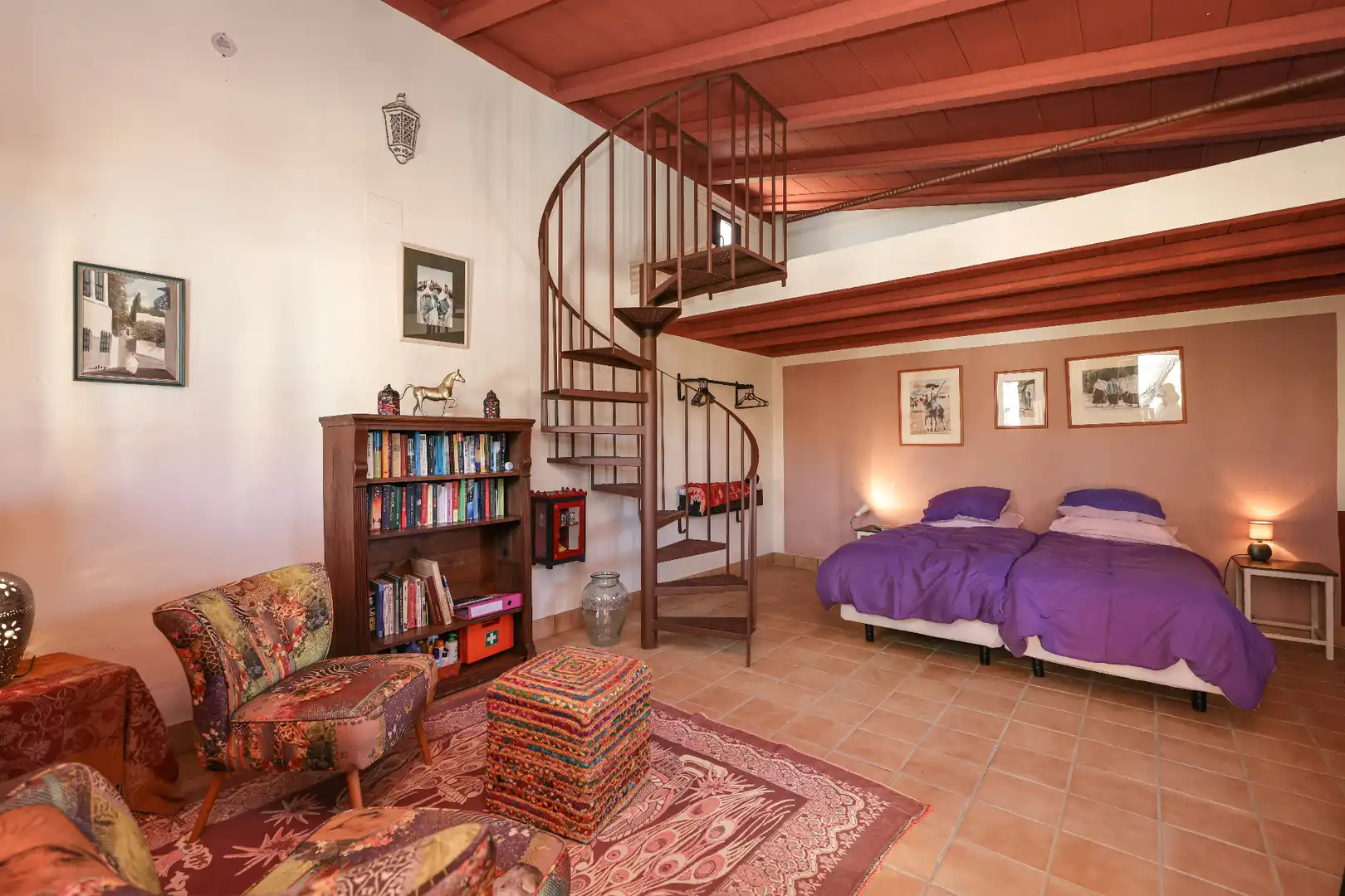 Bedroom of Houses for sale in Morón de la Frontera  with Air Conditioner, Private garden and Swimming Pool