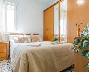 Bedroom of Flat to share in  Valencia Capital