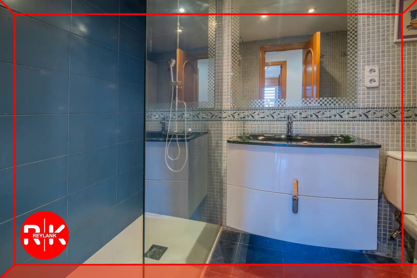 Bathroom of Flat for sale in Torrejón de Ardoz  with Air Conditioner, Heating and Private garden